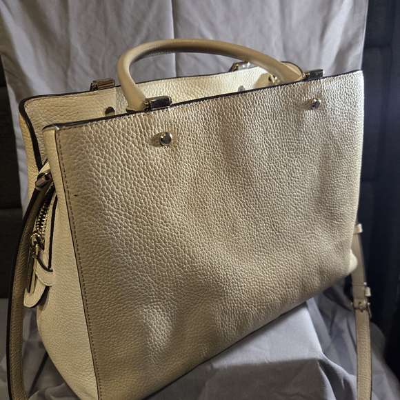 Kate Spade Beige Textured Tote - Picture 6 of 9